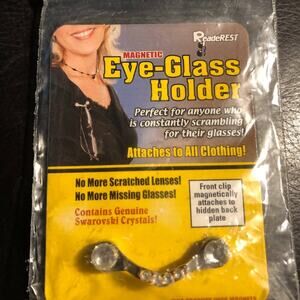Rhinestone Crystal Magnetic Eye Glass Holder New NWT ReadeREST